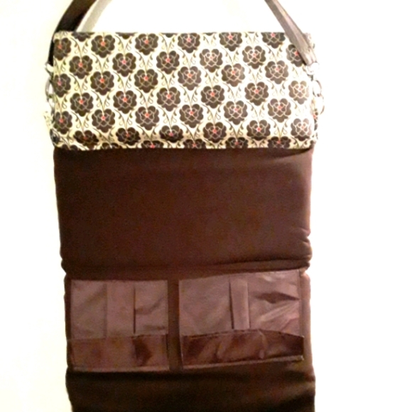 Peek Away Bag With Baby Changing/Nursing Station - Picture 10 of 15